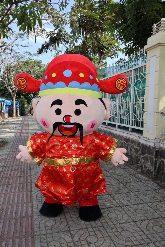 ÔNG THẦN TÀI MÁ HỒNG